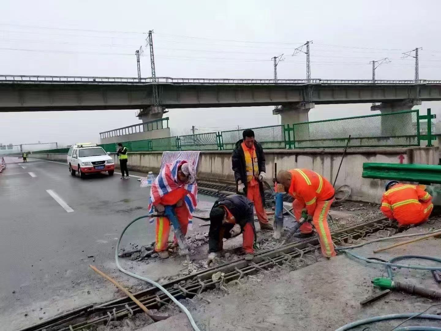 黑龙江桥梁伸缩缝抢修料